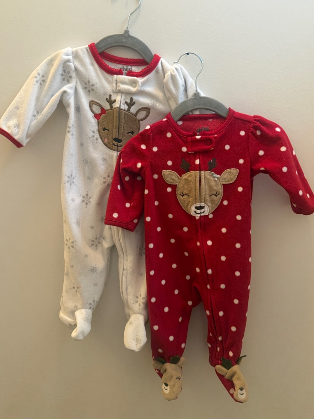Carter’s Girls 0-3M Christmas Reindeer Fleece Sleepers 2-Pack